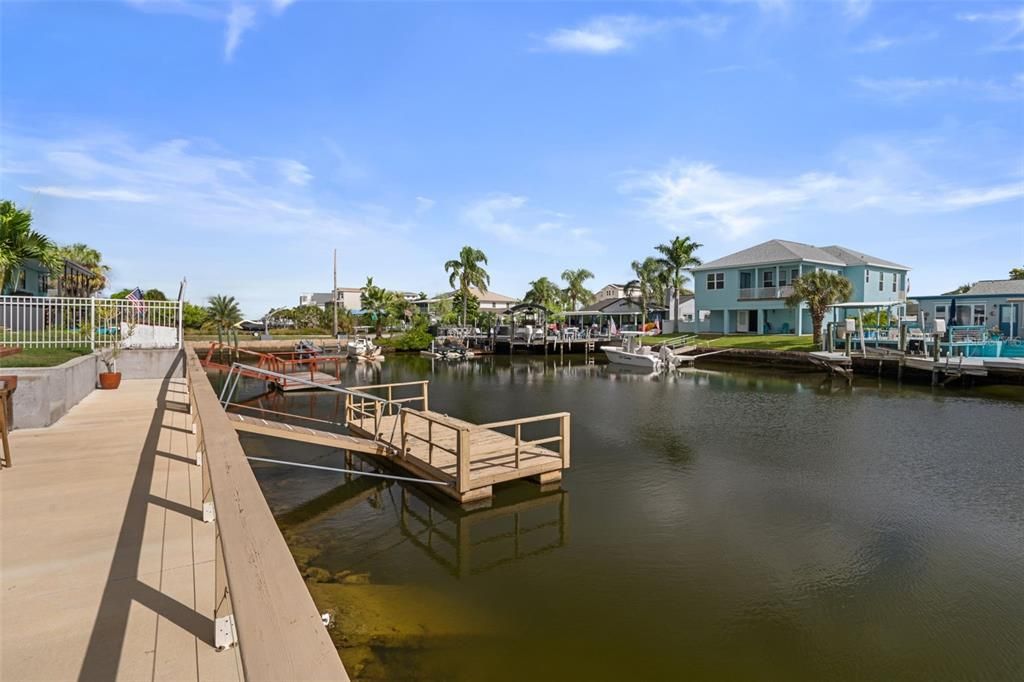 For Sale: $389,900 (3 beds, 2 baths, 1434 Square Feet)