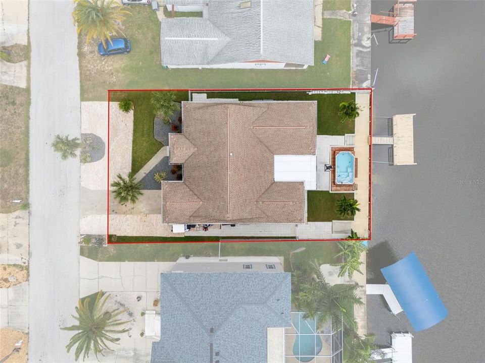 For Sale: $389,900 (3 beds, 2 baths, 1434 Square Feet)