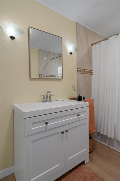 For Sale: $389,900 (3 beds, 2 baths, 1434 Square Feet)