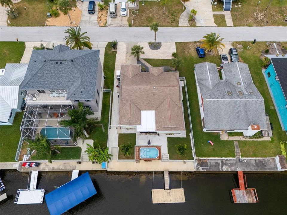 For Sale: $389,900 (3 beds, 2 baths, 1434 Square Feet)