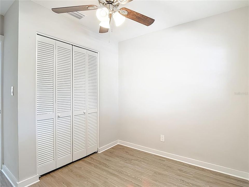 For Sale: $334,500 (3 beds, 1 baths, 1183 Square Feet)