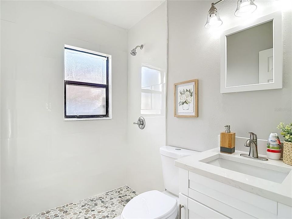 For Sale: $334,500 (3 beds, 1 baths, 1183 Square Feet)