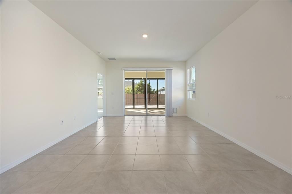 For Sale: $272,990 (3 beds, 2 baths, 1622 Square Feet)