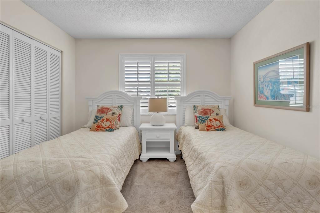 Active With Contract: $595,000 (4 beds, 3 baths, 2328 Square Feet)