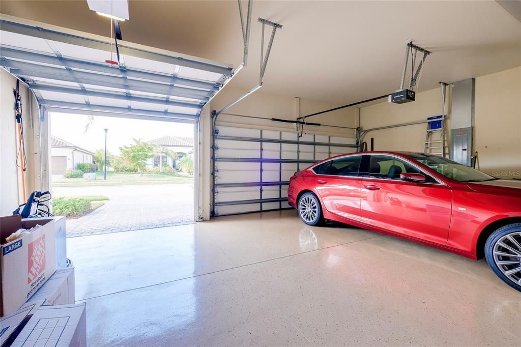 For Sale: $760,000 (4 beds, 2 baths, 2365 Square Feet)