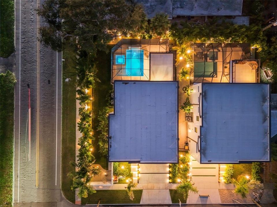 Activo con contrato: $2,199,000 (4 camas, 4 baños, 2872 Pies cuadrados)