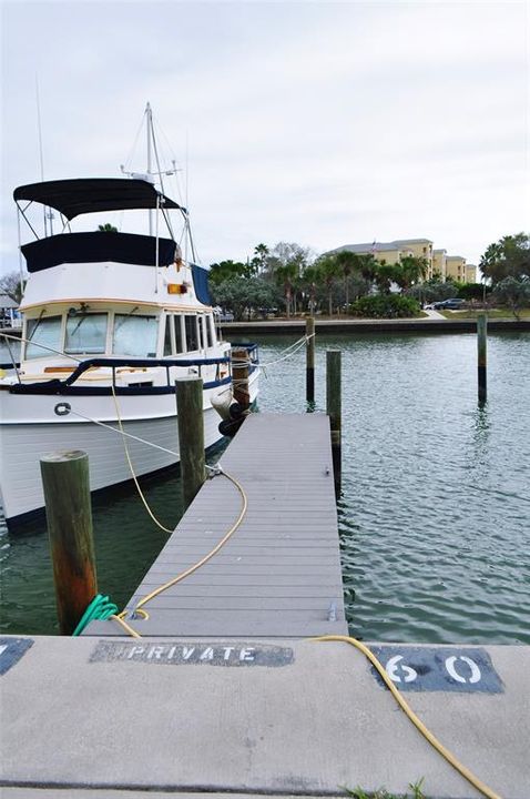 For Sale: $489,000 (2 beds, 1 baths, 1040 Square Feet)