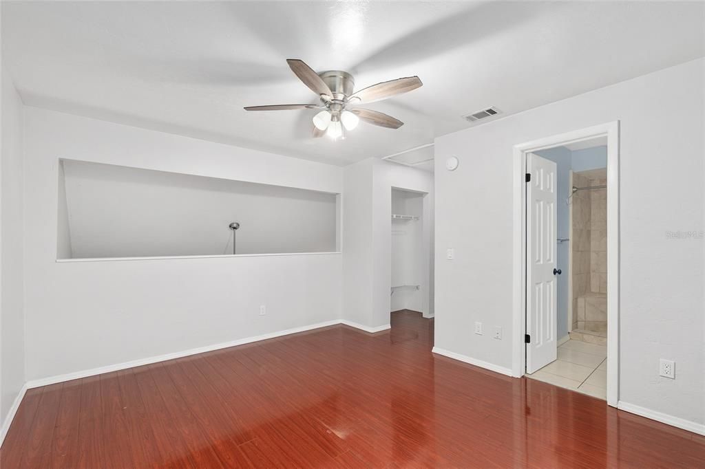 For Sale: $149,000 (2 beds, 2 baths, 1144 Square Feet)