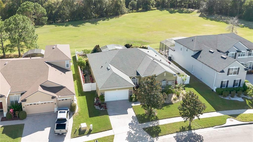 En Venta: $535,000 (4 camas, 3 baños, 2440 Pies cuadrados)