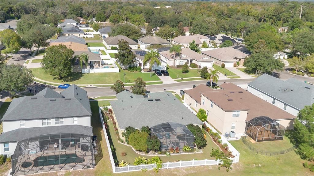 En Venta: $535,000 (4 camas, 3 baños, 2440 Pies cuadrados)