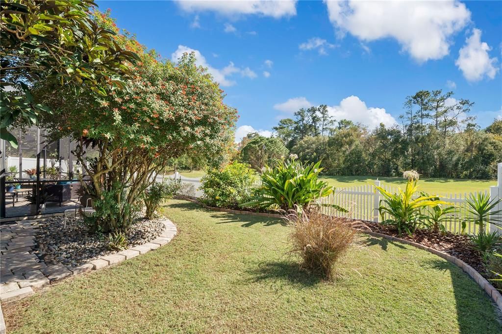 En Venta: $535,000 (4 camas, 3 baños, 2440 Pies cuadrados)