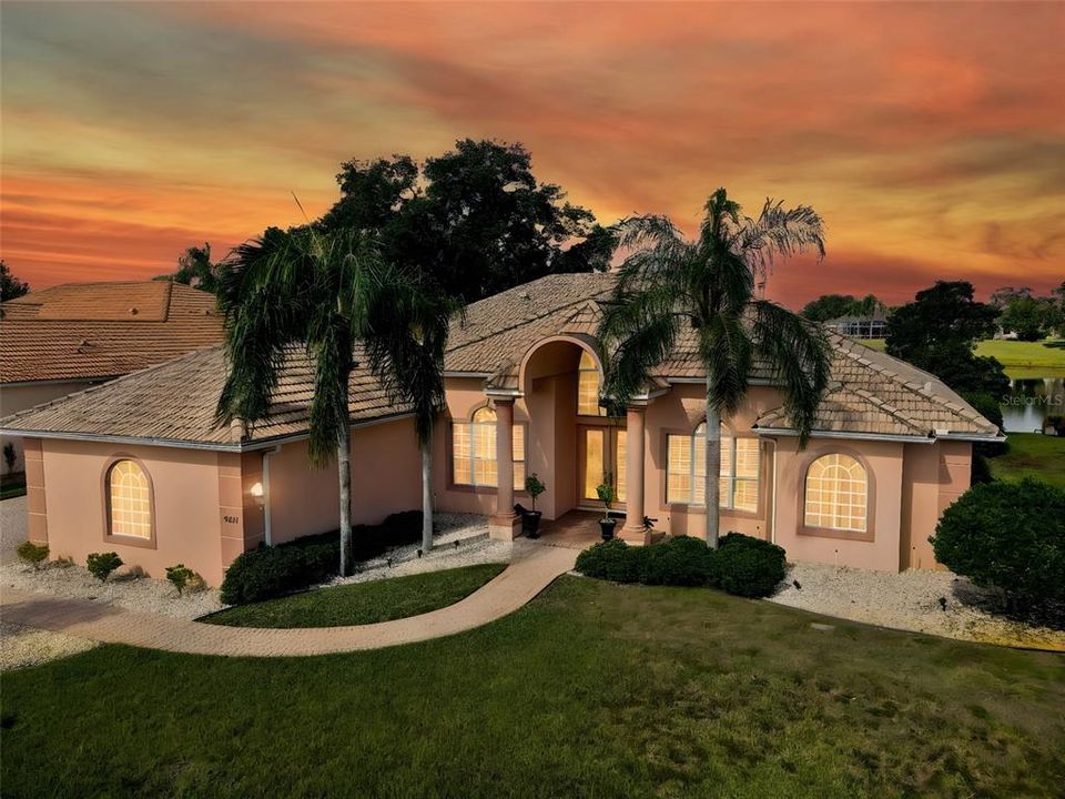 待售: $589,000 (3 贝兹, 3 浴室, 2938 平方英尺)