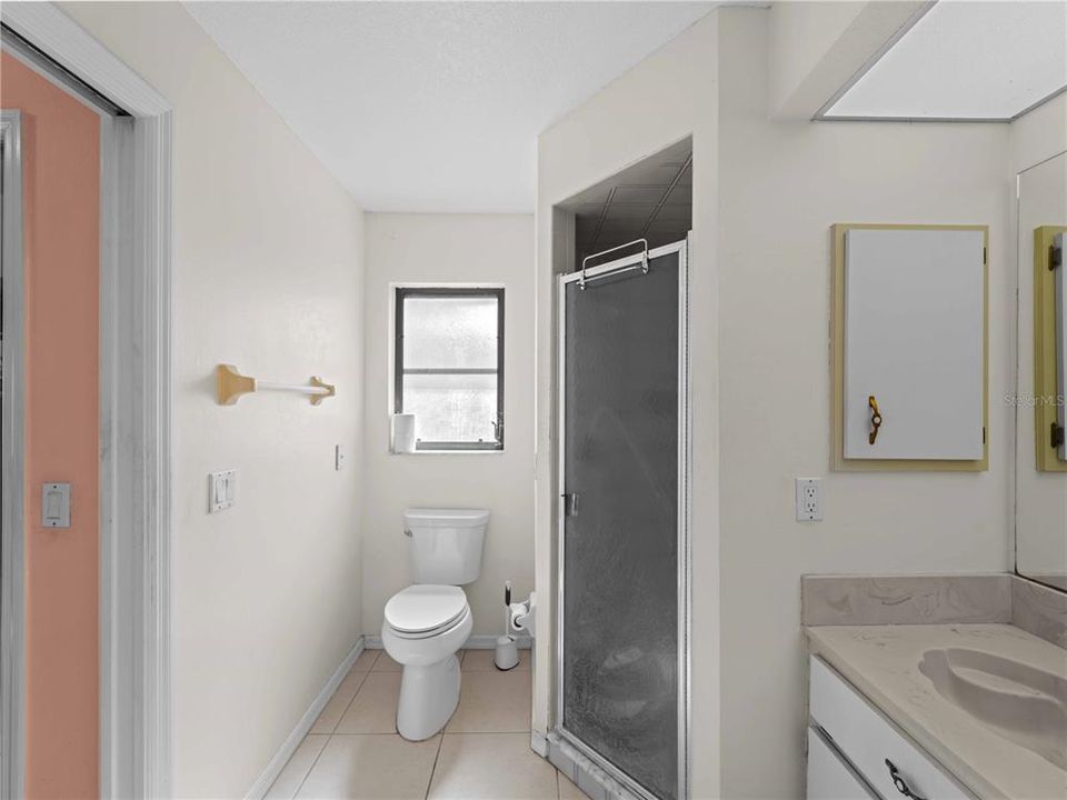 For Sale: $574,900 (4 beds, 2 baths, 2026 Square Feet)