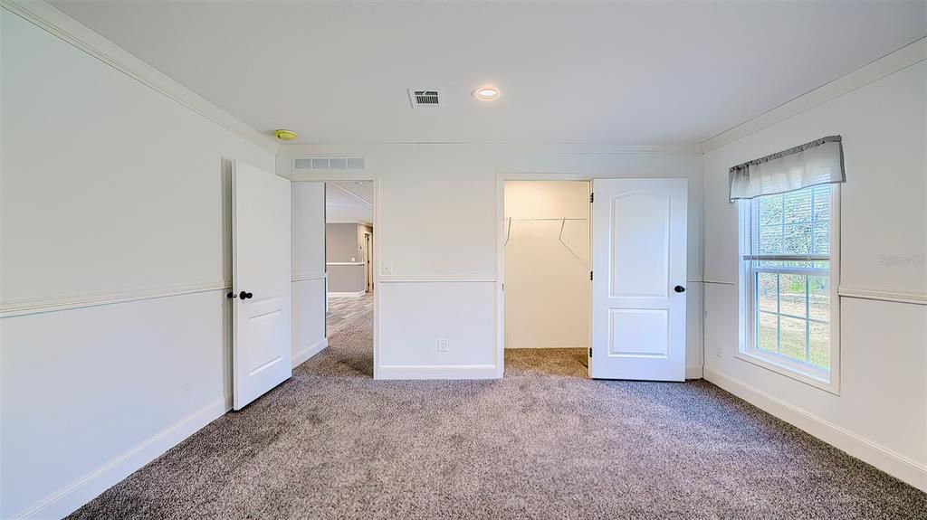 待售: $309,000 (3 贝兹, 2 浴室, 1352 平方英尺)