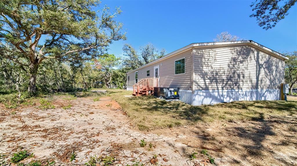 待售: $309,000 (3 贝兹, 2 浴室, 1352 平方英尺)