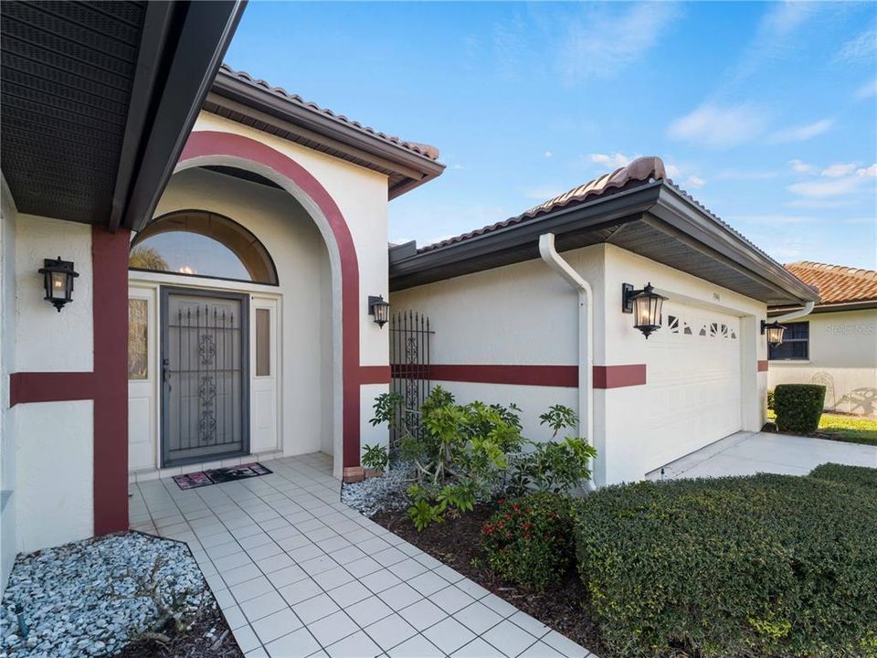 For Sale: $340,000 (2 beds, 2 baths, 1891 Square Feet)