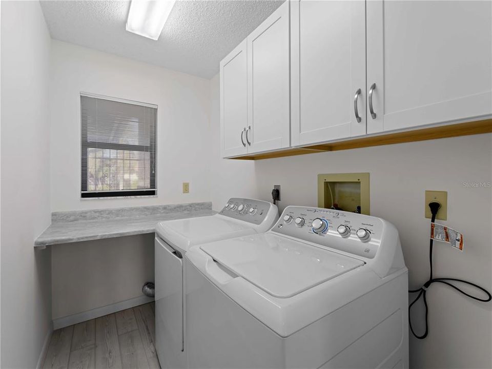 For Sale: $340,000 (2 beds, 2 baths, 1891 Square Feet)