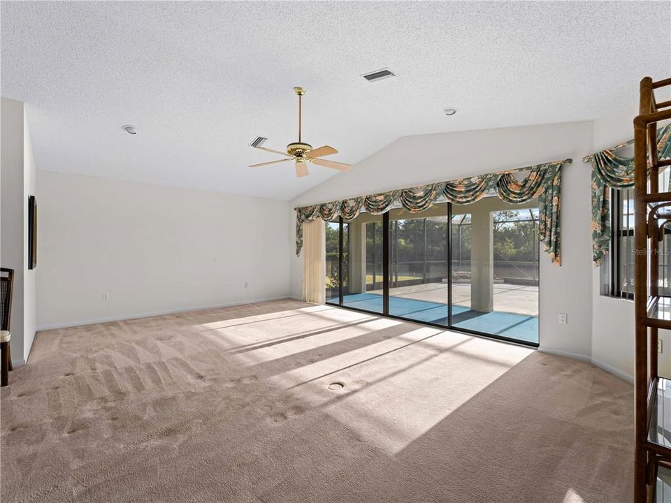 For Sale: $340,000 (2 beds, 2 baths, 1891 Square Feet)