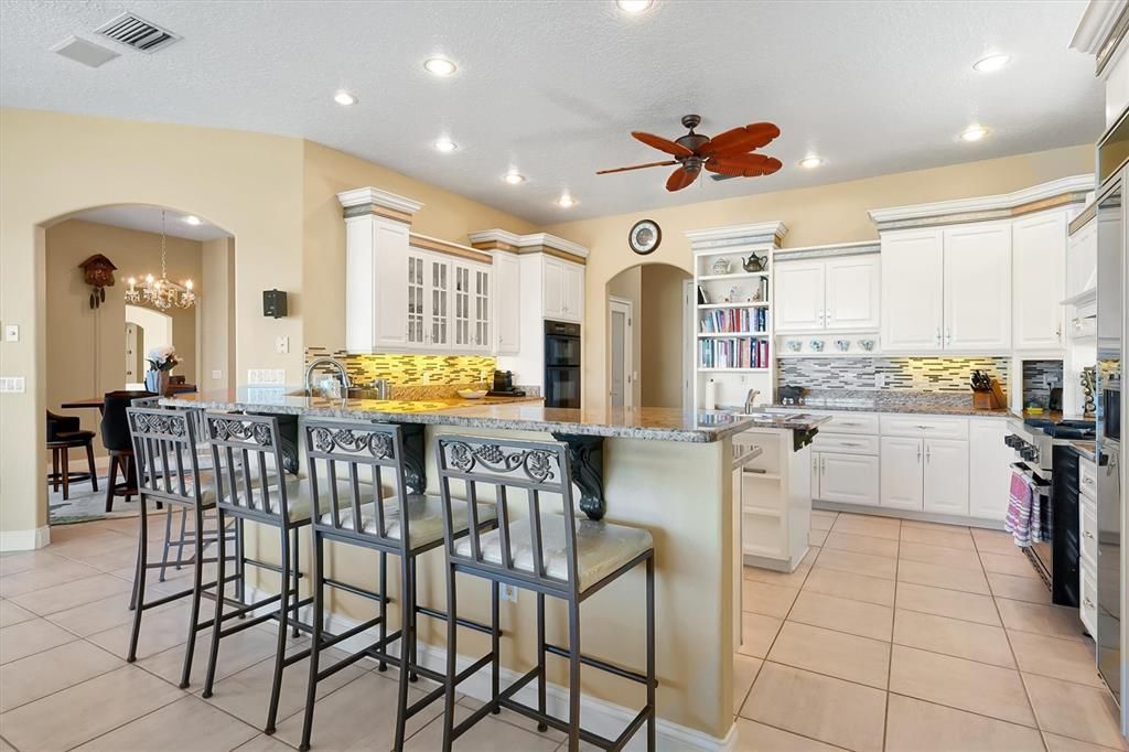 En Venta: $1,495,000 (4 camas, 4 baños, 4084 Pies cuadrados)