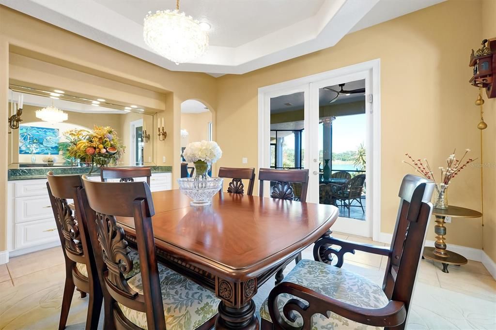 En Venta: $1,495,000 (4 camas, 4 baños, 4084 Pies cuadrados)