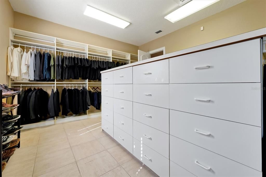 En Venta: $1,495,000 (4 camas, 4 baños, 4084 Pies cuadrados)