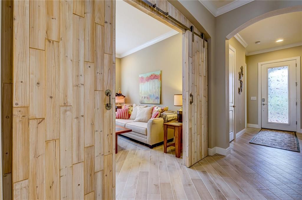 For Sale: $770,000 (3 beds, 3 baths, 2386 Square Feet)