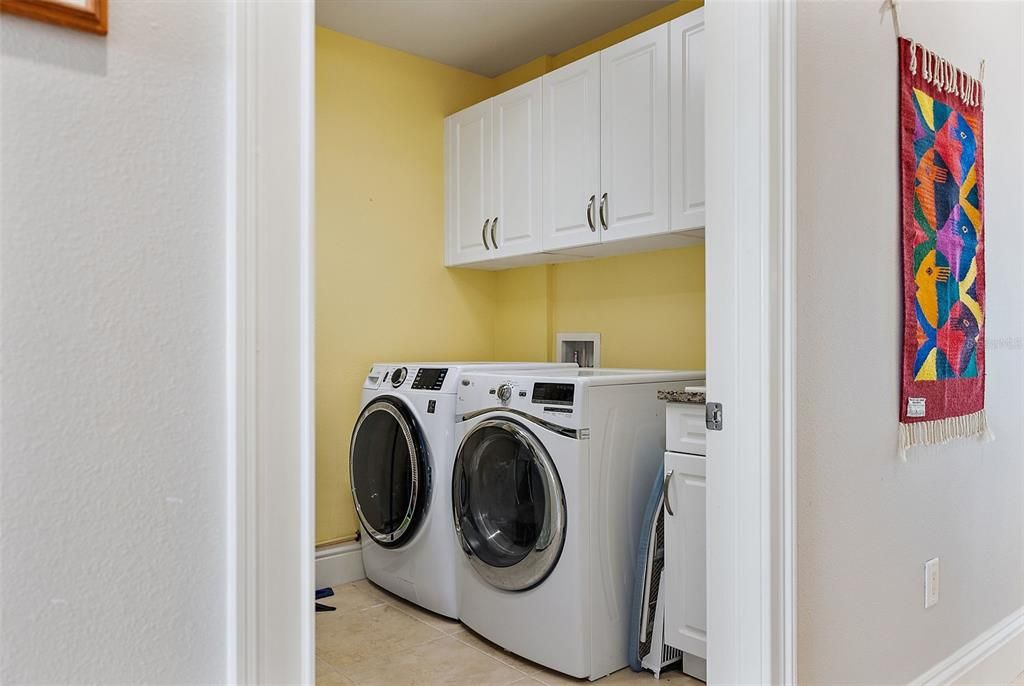 En Venta: $3,495,000 (3 camas, 3 baños, 3186 Pies cuadrados)