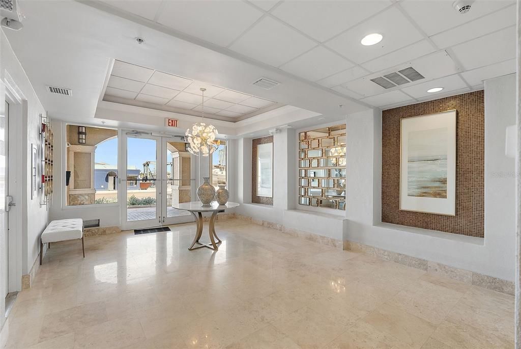 En Venta: $3,495,000 (3 camas, 3 baños, 3186 Pies cuadrados)