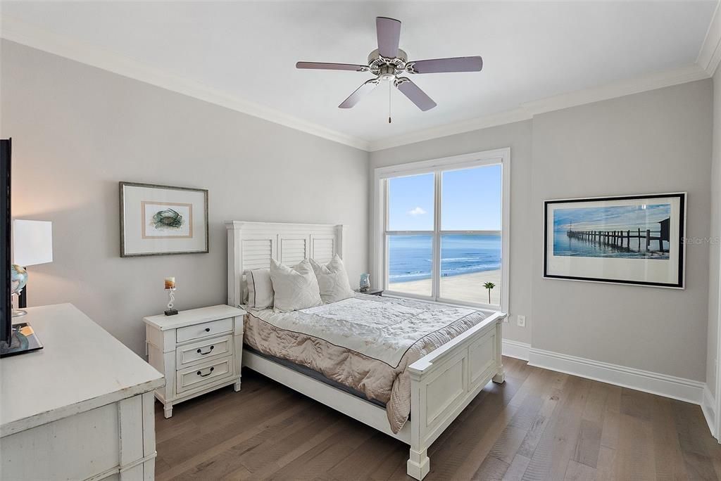 En Venta: $3,495,000 (3 camas, 3 baños, 3186 Pies cuadrados)