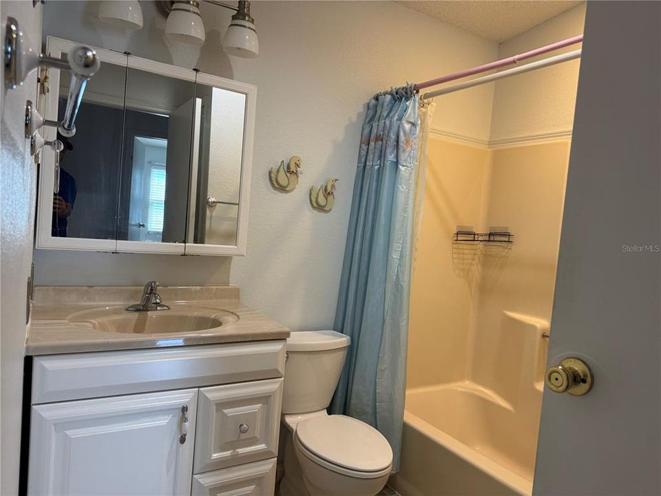 В аренду: $1,800 (2 спален, 2 ванн, 1144 Квадратных фут)