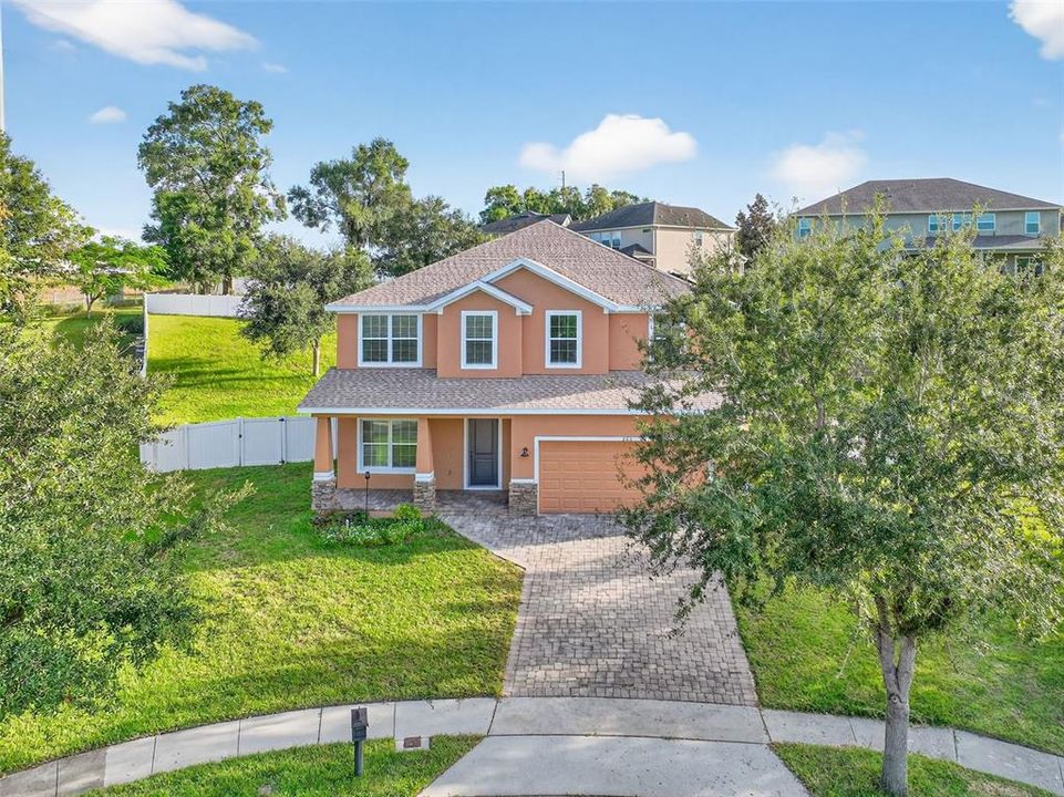 En Venta: $560,000 (4 camas, 3 baños, 2908 Pies cuadrados)