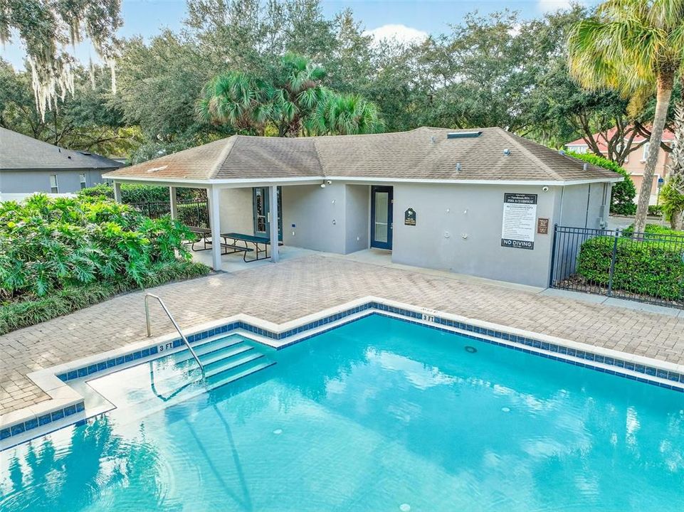 En Venta: $560,000 (4 camas, 3 baños, 2908 Pies cuadrados)