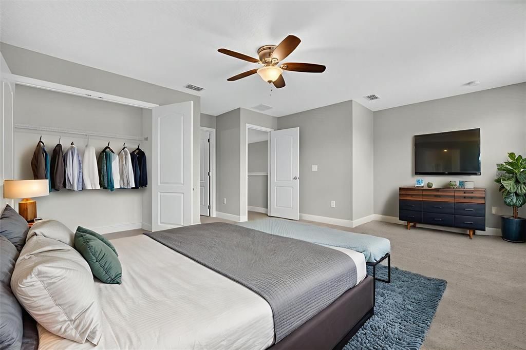 En Venta: $560,000 (4 camas, 3 baños, 2908 Pies cuadrados)