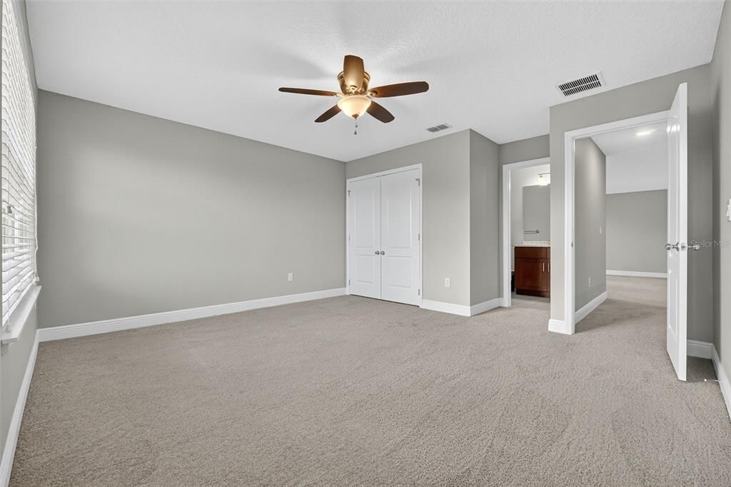 En Venta: $560,000 (4 camas, 3 baños, 2908 Pies cuadrados)