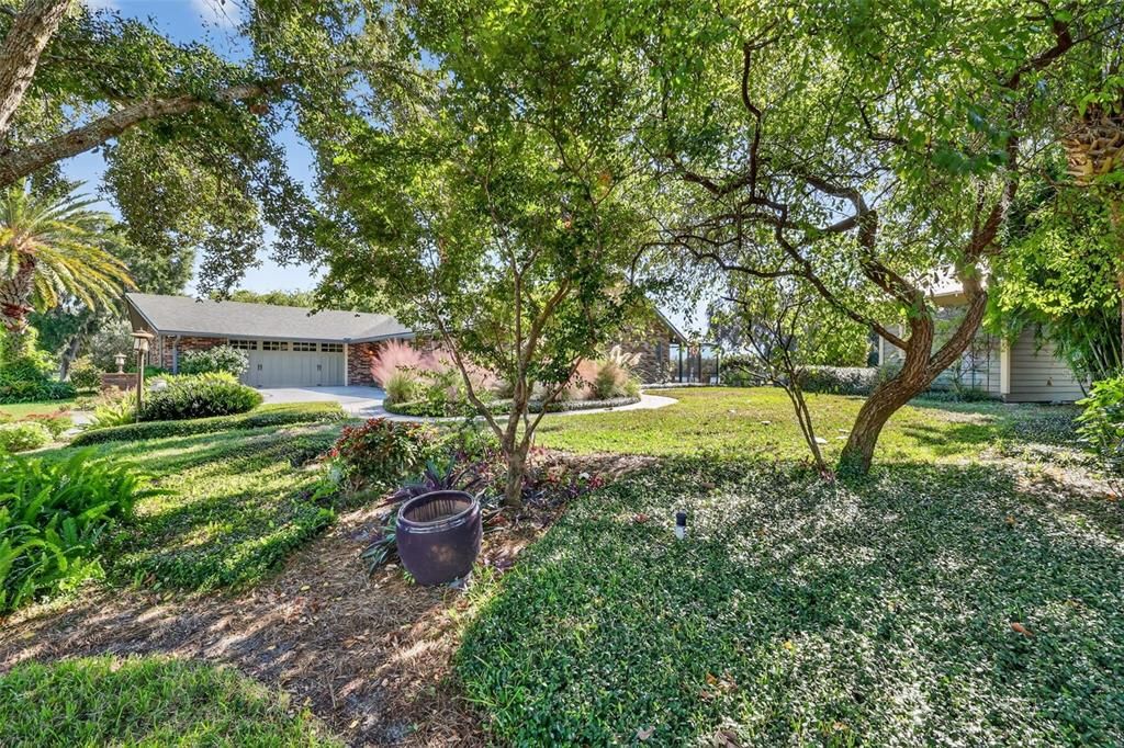 Active With Contract: $575,000 (3 beds, 2 baths, 1949 Square Feet)