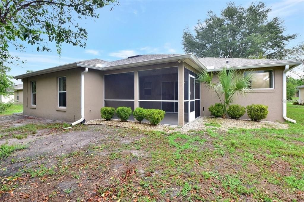 For Rent: $2,500 (3 beds, 2 baths, 1459 Square Feet)