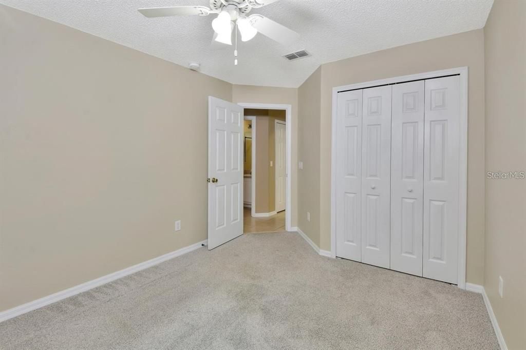 For Rent: $2,500 (3 beds, 2 baths, 1459 Square Feet)