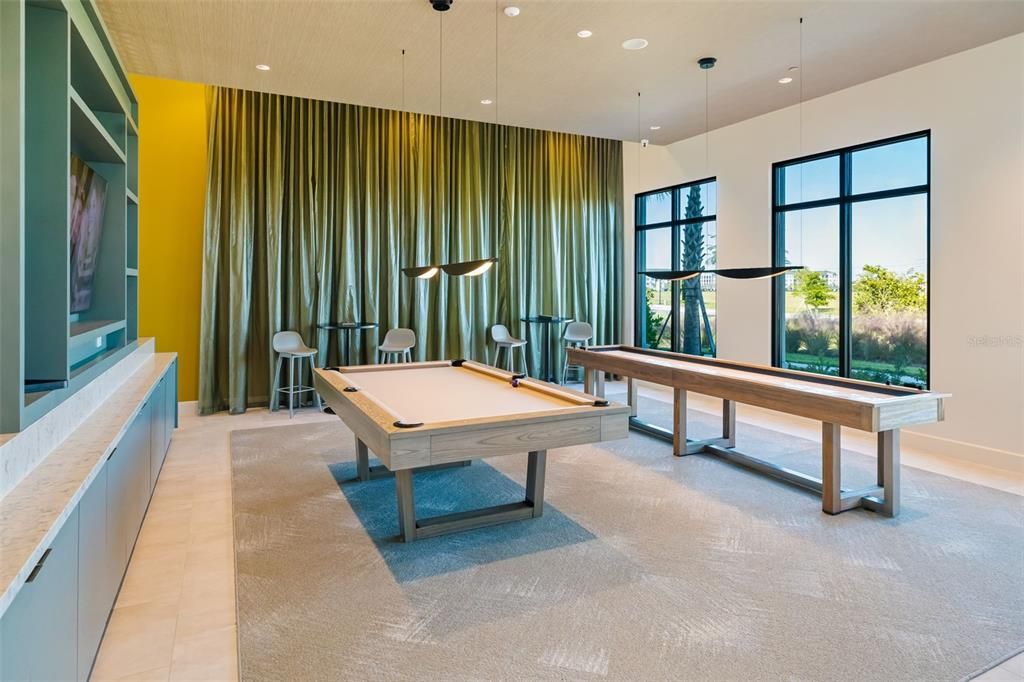 Activo con contrato: $650,000 (3 camas, 2 baños, 2336 Pies cuadrados)