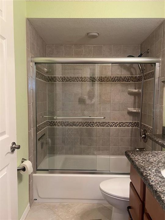 For Sale: $279,900 (2 beds, 2 baths, 1120 Square Feet)