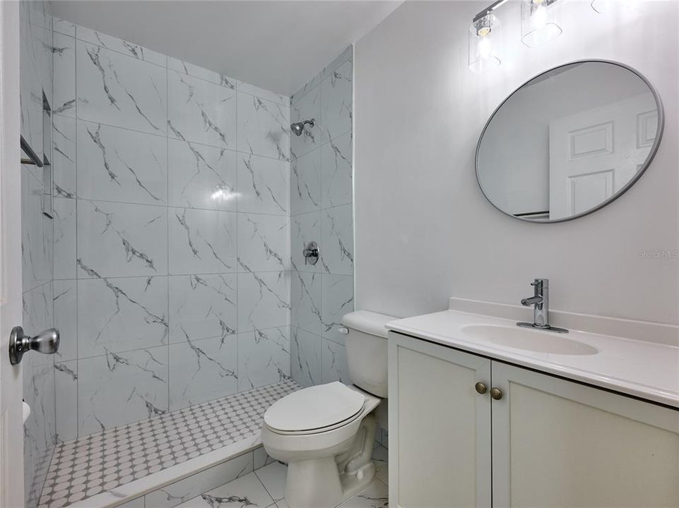 En Venta: $485,000 (3 camas, 2 baños, 1418 Pies cuadrados)