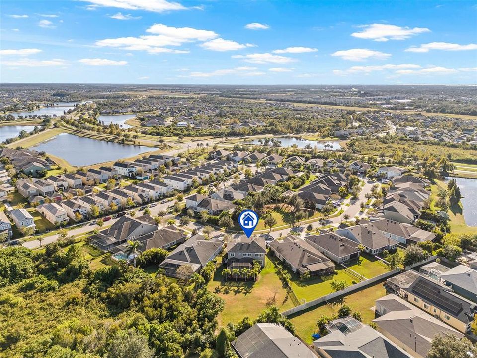 合同活跃: $769,900 (4 贝兹, 3 浴室, 3400 平方英尺)