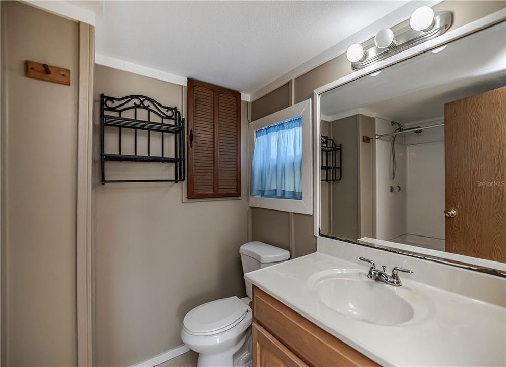 Под контрактом: $149,990 (3 спален, 2 ванн, 960 Квадратных фут)