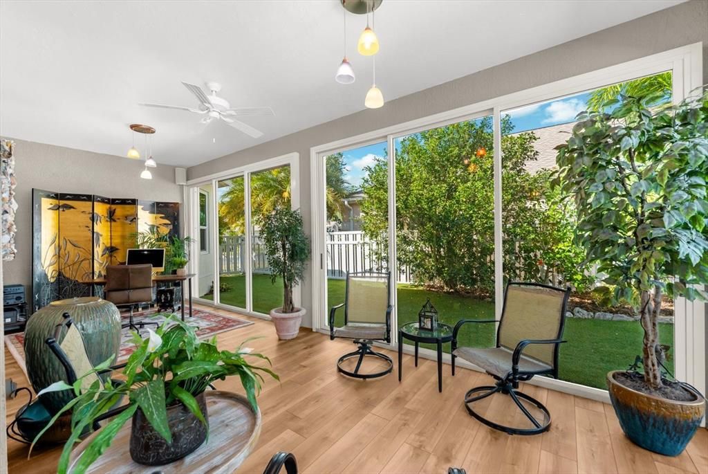 Active With Contract: $417,000 (2 beds, 2 baths, 1642 Square Feet)