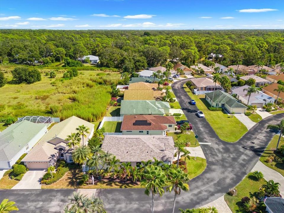 Active With Contract: $417,000 (2 beds, 2 baths, 1642 Square Feet)