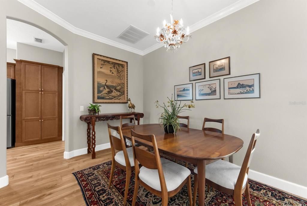 Active With Contract: $417,000 (2 beds, 2 baths, 1642 Square Feet)