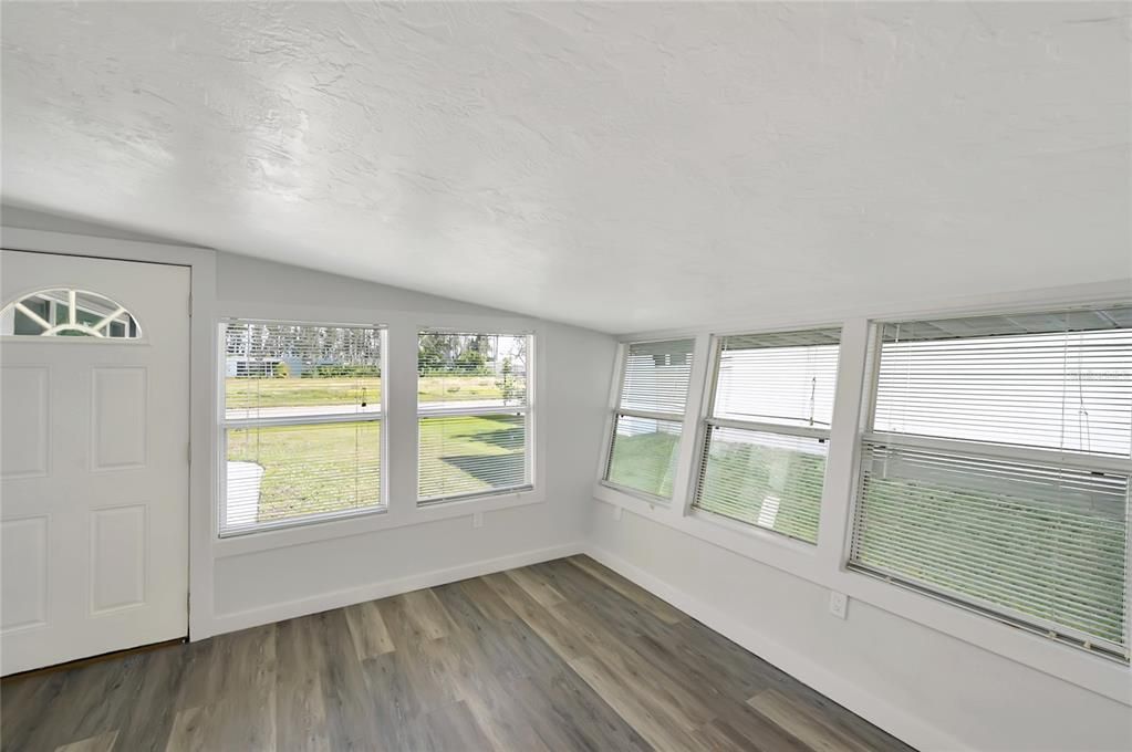 En Renta: $2,800 (3 camas, 2 baños, 1012 Pies cuadrados)