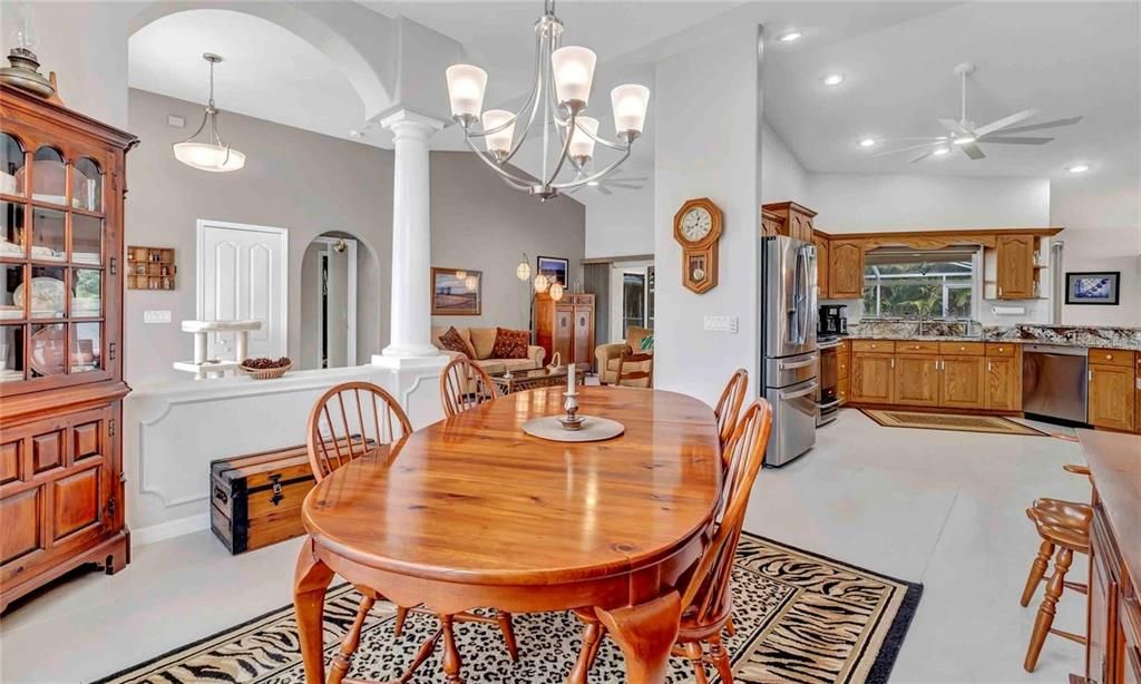 待售: $674,900 (4 贝兹, 2 浴室, 2348 平方英尺)