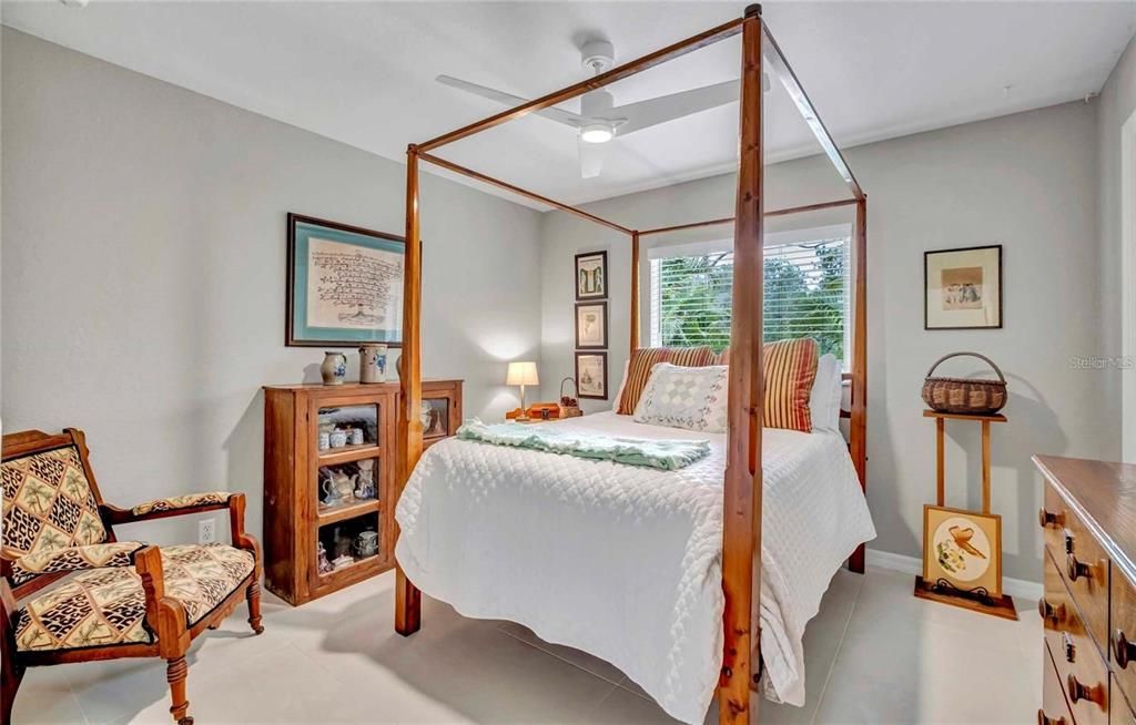 待售: $674,900 (4 贝兹, 2 浴室, 2348 平方英尺)