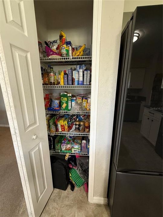 待售: $330,000 (3 贝兹, 2 浴室, 1561 平方英尺)