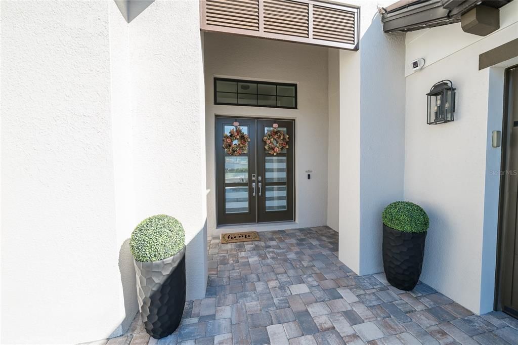 For Sale: $1,249,000 (3 beds, 3 baths, 3045 Square Feet)